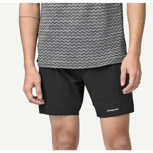 $90 Patagonia Black AthletIc Shorts Size Medium